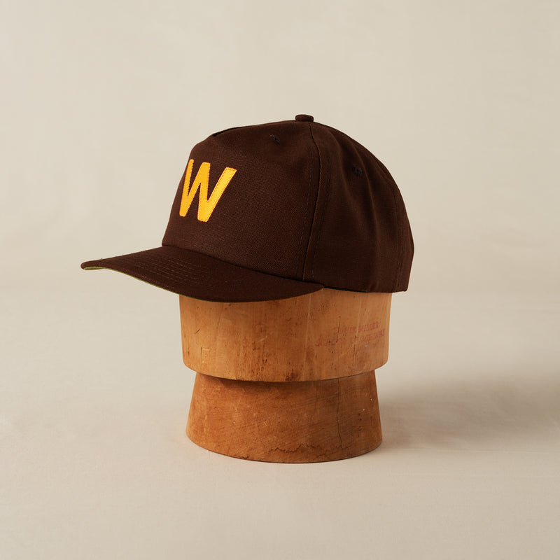 Saddle Brown / Gold